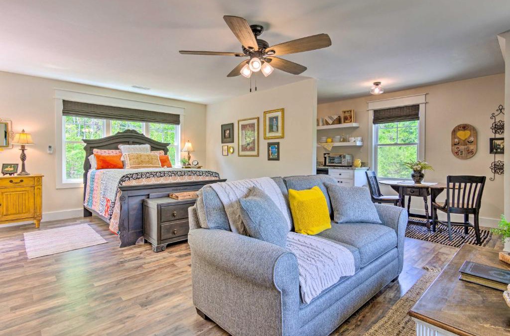 Tigerville Apartment | Near Parks, Trails and Lakes Quaint Landrum Escape!