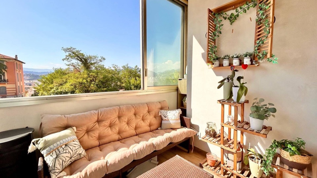 Riquier Apartment | Near Port & City - Private Parking & Breakfast