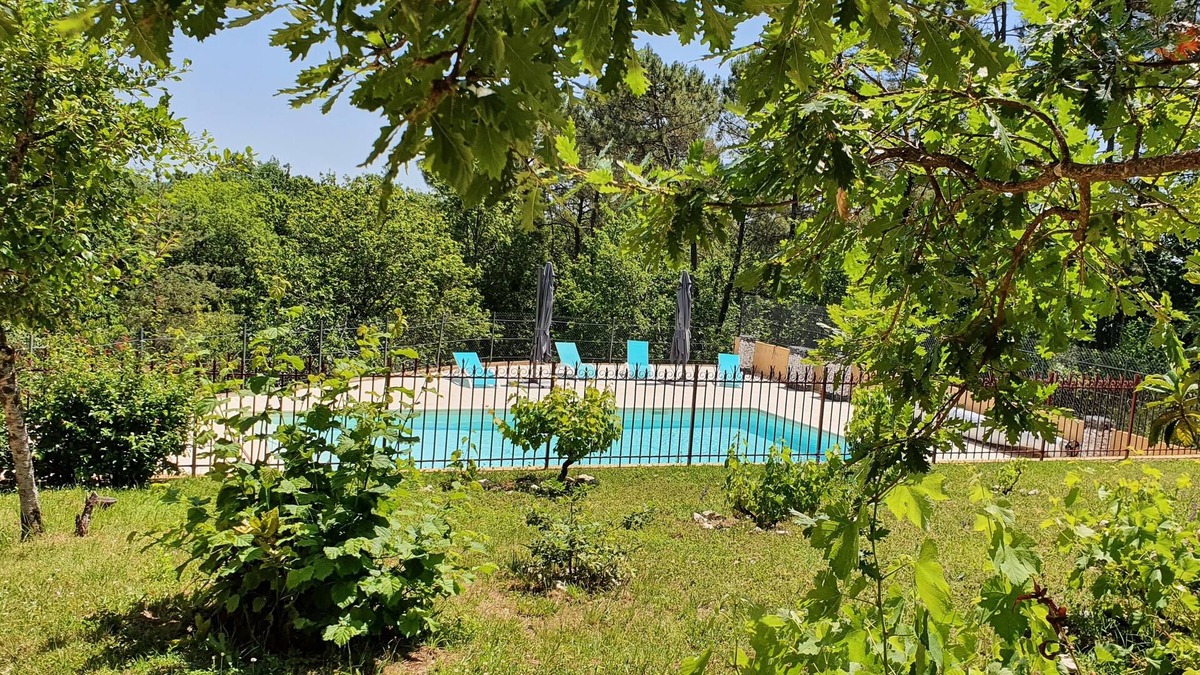 Saint-Andre-dAllas Cottage | NEAR SARLAT Gîte 3* for 10 persons LA GRANDE SALAMANDRE with SWIMMING POOL