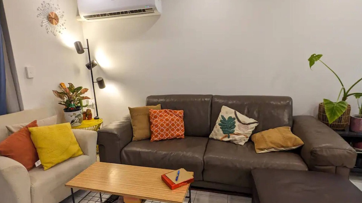 Merrylands Apartment | Neat Apartment in Quiet, Central Location in Merrylands