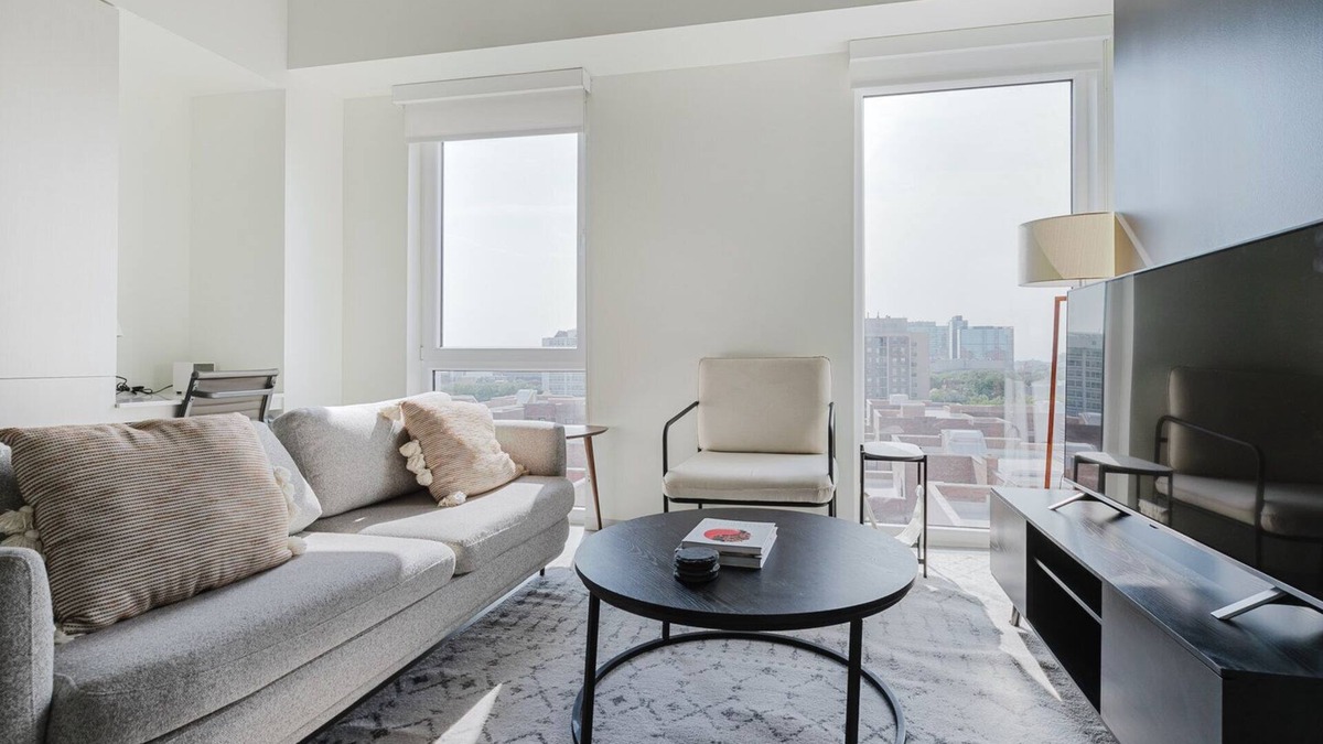 Old Town Apartment | Neat Old Town 1BR Gym, W/D, Rooftop, BBQ & A/C, by Blueground
