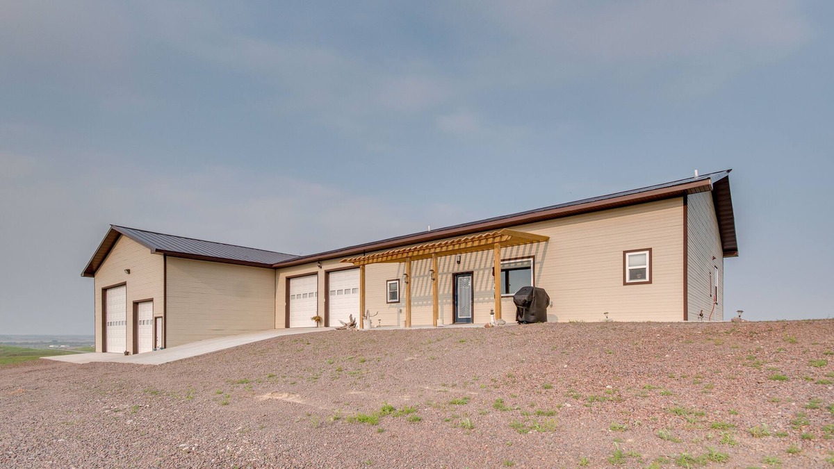 Brule House | Nebraska Vacation Rental Near Lake McConaughy