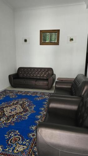 Alor Gajah House | NEEK TOMS HOMESTAY MELAKA Near UITM Lendu - MRSM ALOR GAJAH- ENTER EXIT VIA LEBUH AMJ- SELF CHECK-IN