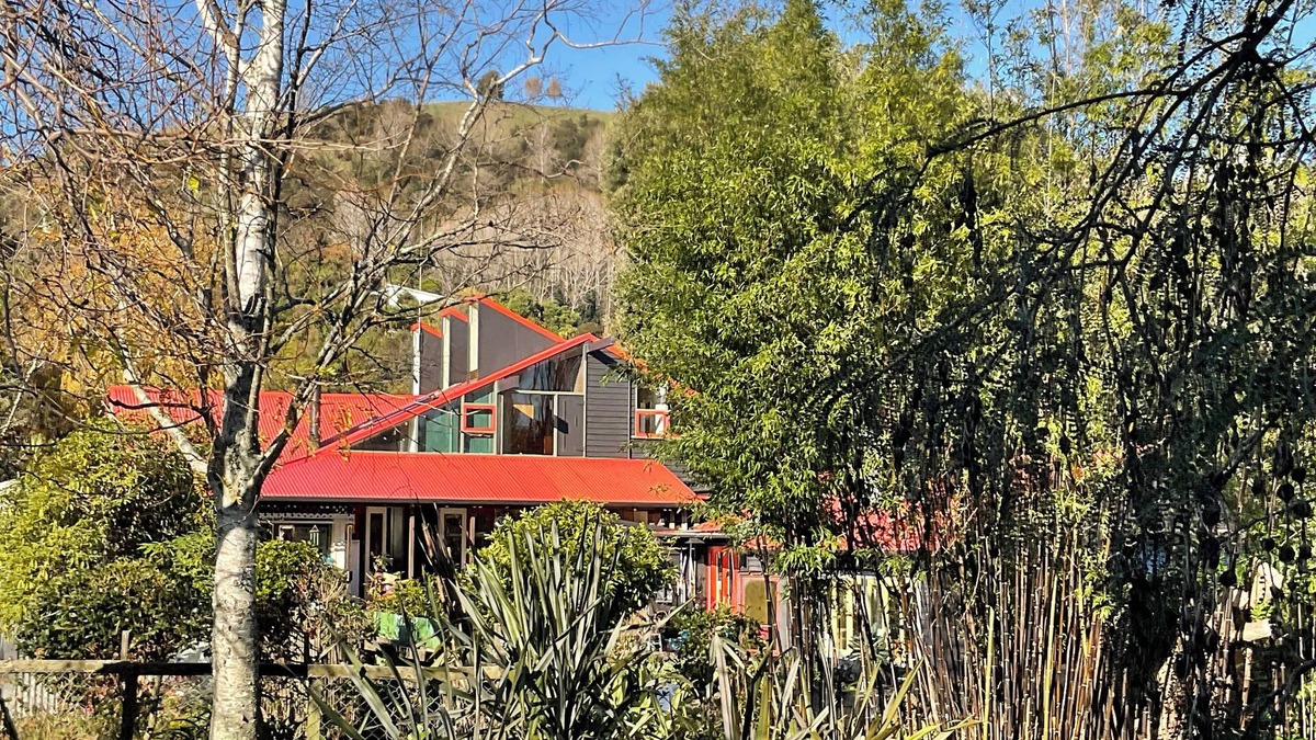 Nelson South House | Nelson Heritage Home/sleeps 7