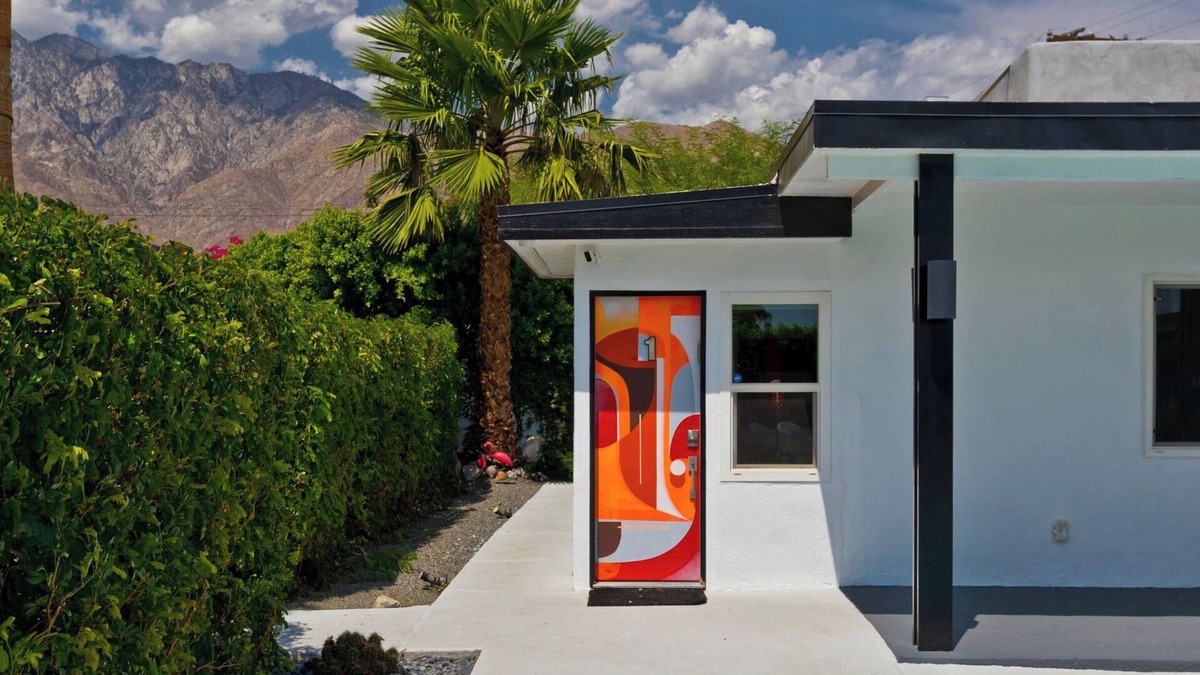 Racquet Club West House | NEON OASIS PS, Fire Coral #1