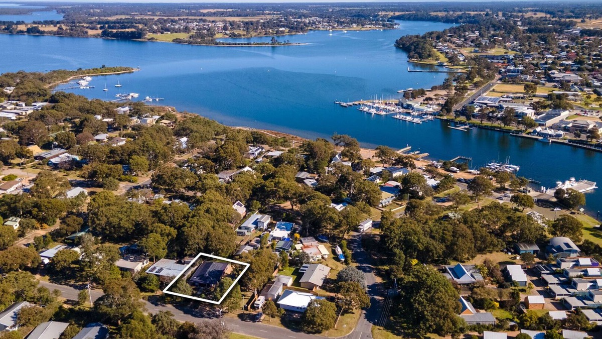 Raymond Island House | Neptune: This property provides an inviting base for all your activities