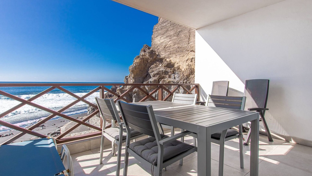 Santiago del Teide Apartment | NEPTUNO FIRST LINE PLAYA DE LA ARENA