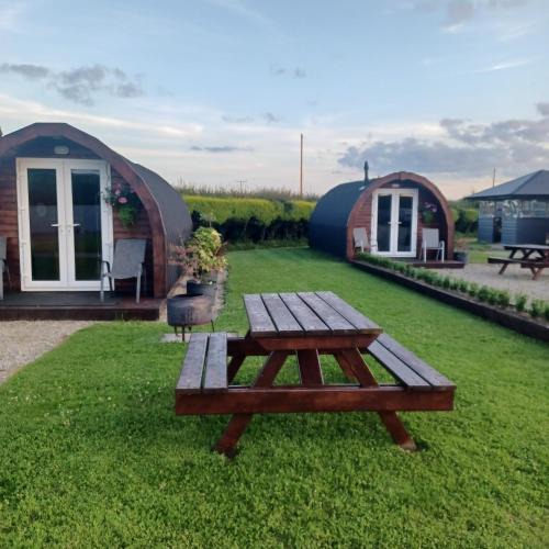Londonderry Cabin | Nesswood Glamping Holiday Pods