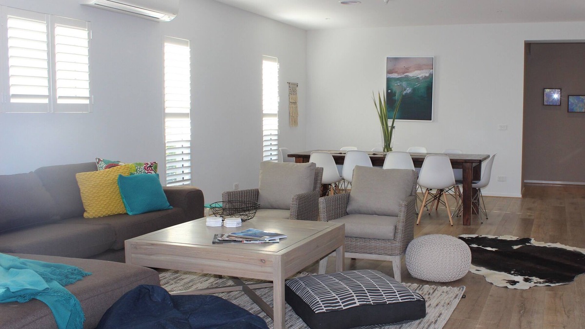 Torquay House | Nest By The Sea - Our guests loved their stay - Check out the reviews