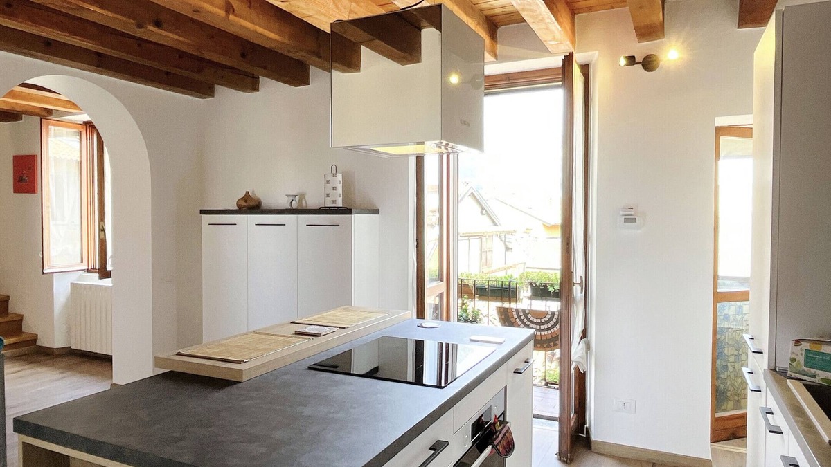 Lecco Apartment | Nest on the Roofs - Affitti Brevi Italia