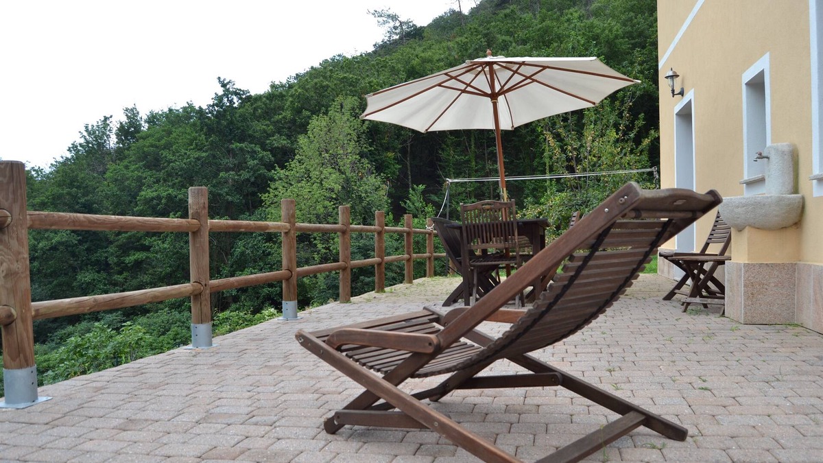Varazze House | Nestled in a centuries-old forest on the first hill 15 minutes from the sea