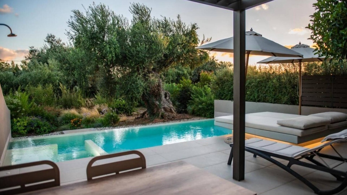 Romanos Hotel | Nestor Luxury Villas