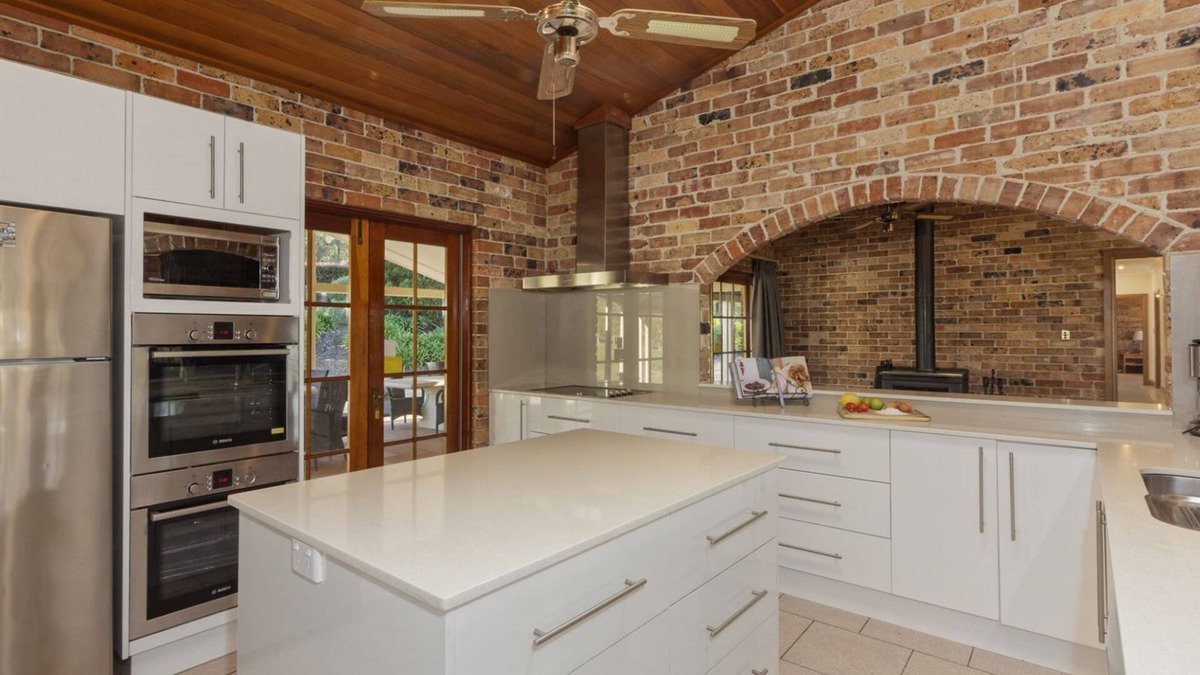 High Range House | Netley Lodge for 10, Southern Highlands