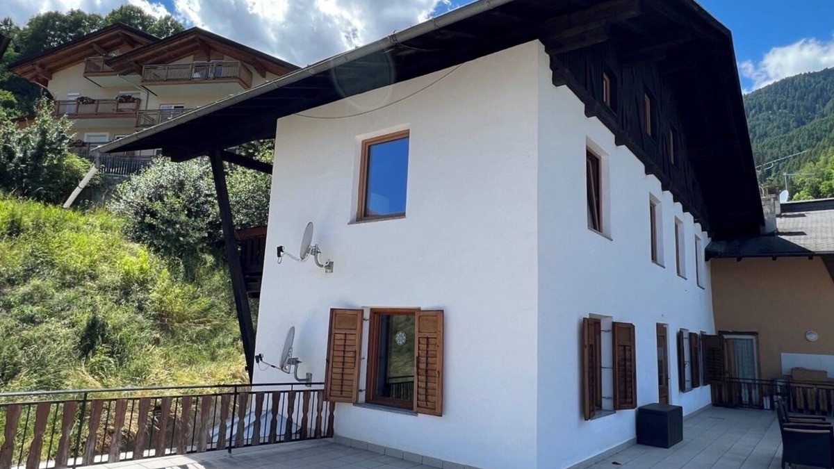 Stelvio Apartment | neu Renovierte Apartmenthaus "ferientreff-stilfs " mit Blick ins Etschtal