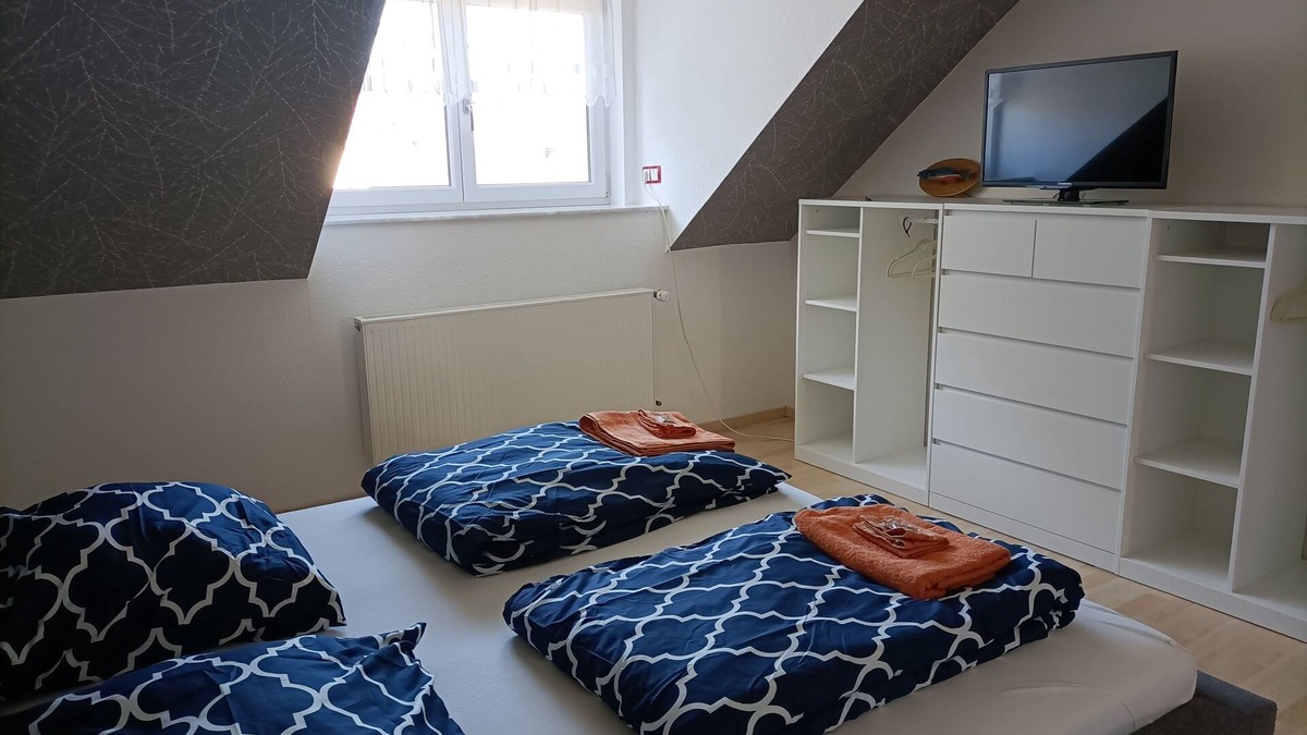 Homberg Apartment | Neu Renovierte Ferienwohnung