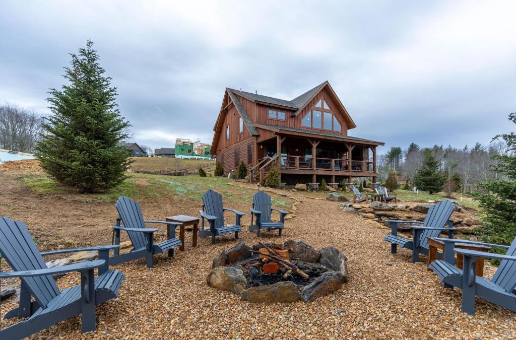 Elk Park House | Neverending Story at Eagles Nest