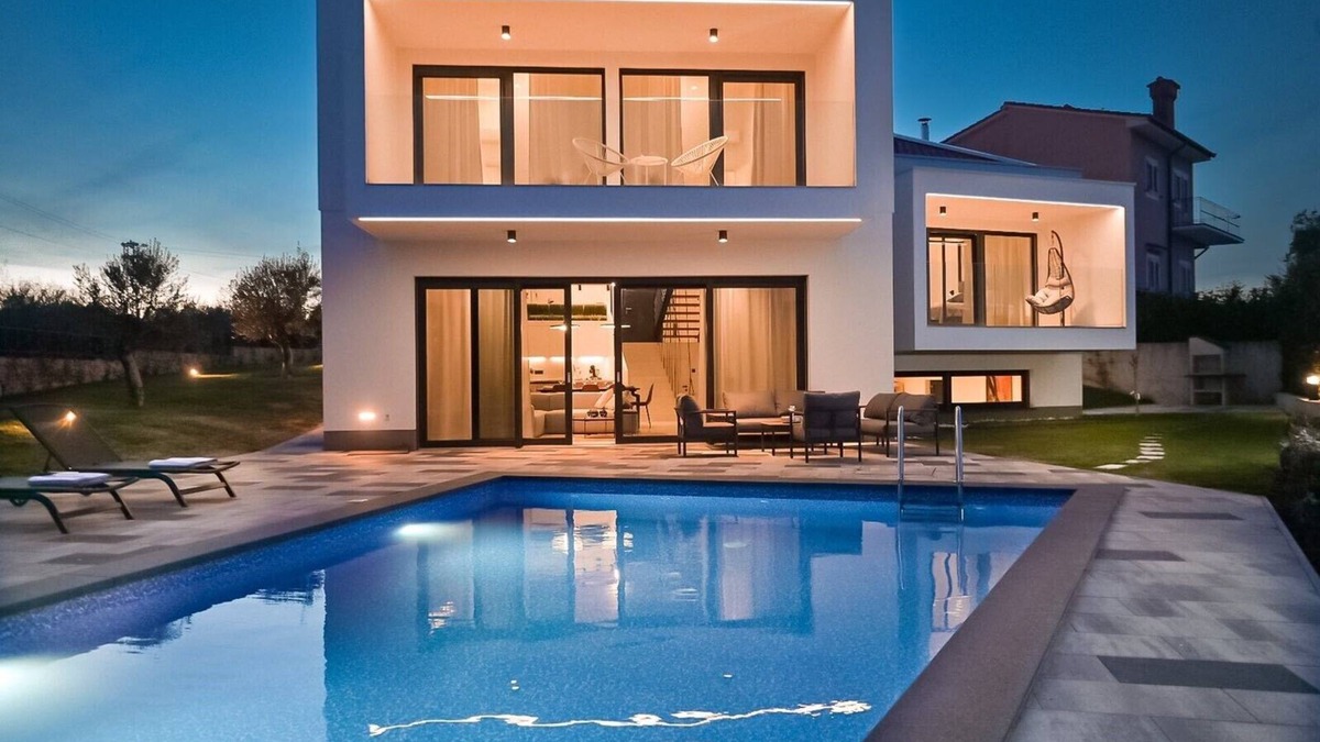 Sveti Vid Dobrinjski Villa | New 2022 - luxurious Villa Ante, with private pool and sauna