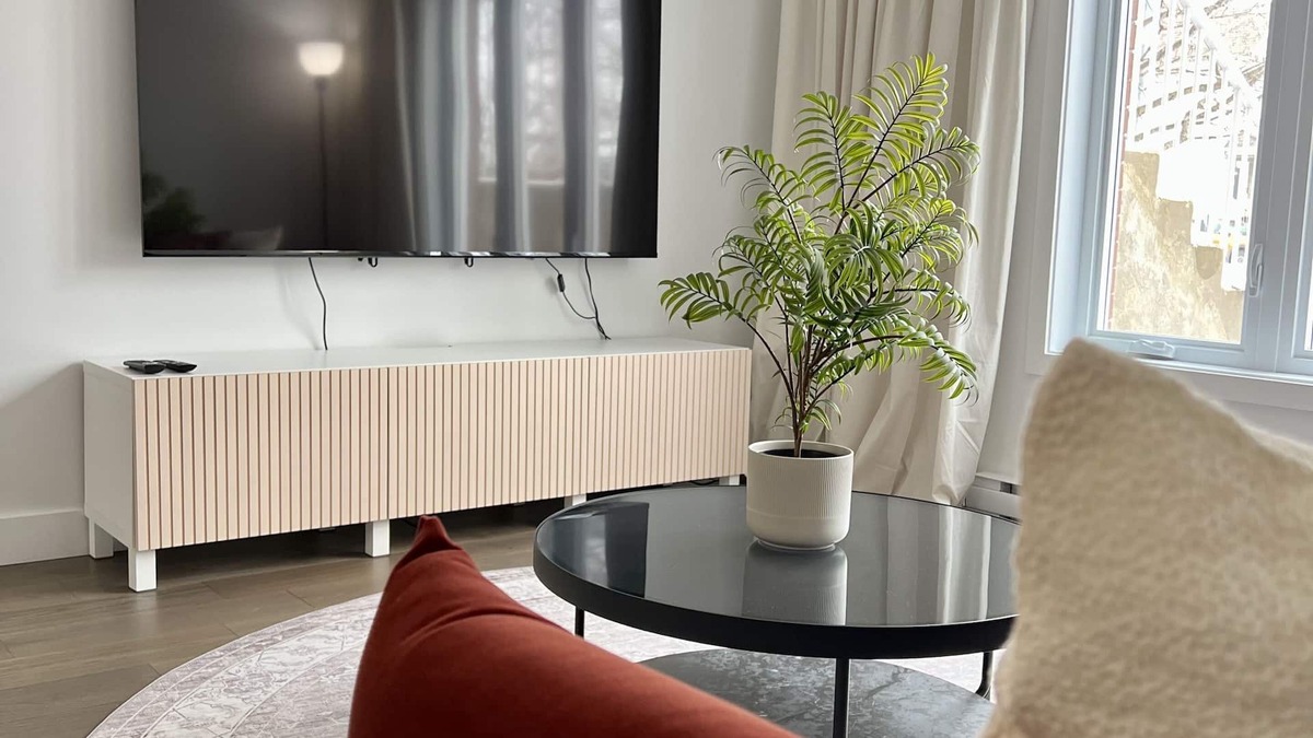 Sainte-Julie House | New 2023 luxury condo ! 15 min from Montréal.