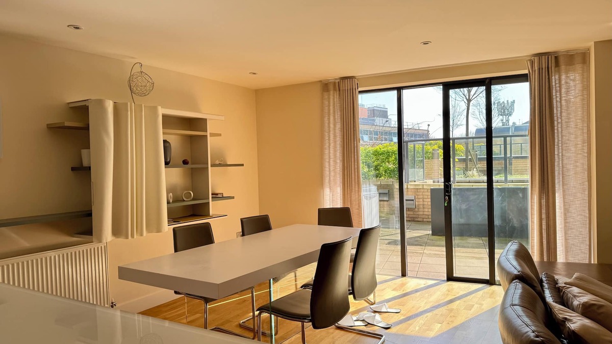 Bermondsey Apartment | New 3 BD Near Tower Bridge