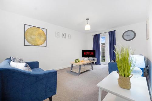 Stockton-on-Tees House | NEW! 3 Bed Home in Stockton-on-tees City Centre by Stay With Us, Ideal for Families & Large Groups, SLEEPS 5!
