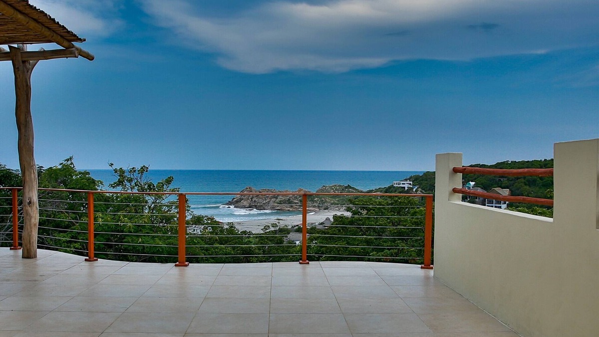 San Miguel del Puerto House | New 4BR/5BTH Playa Mojon Home overlooking this lovely beach