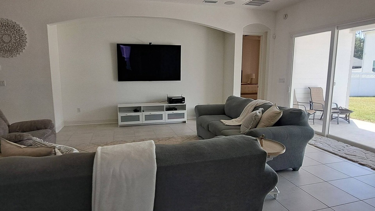 Green Cove Springs House | New 5BR Family Retreat Pet Friendly Near Jacksonville & St. Augustine