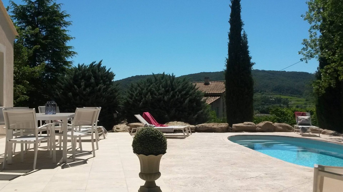 Saint-Romain-en-Viennois House | New 90m² house in a quiet area with private pool, 4 star category