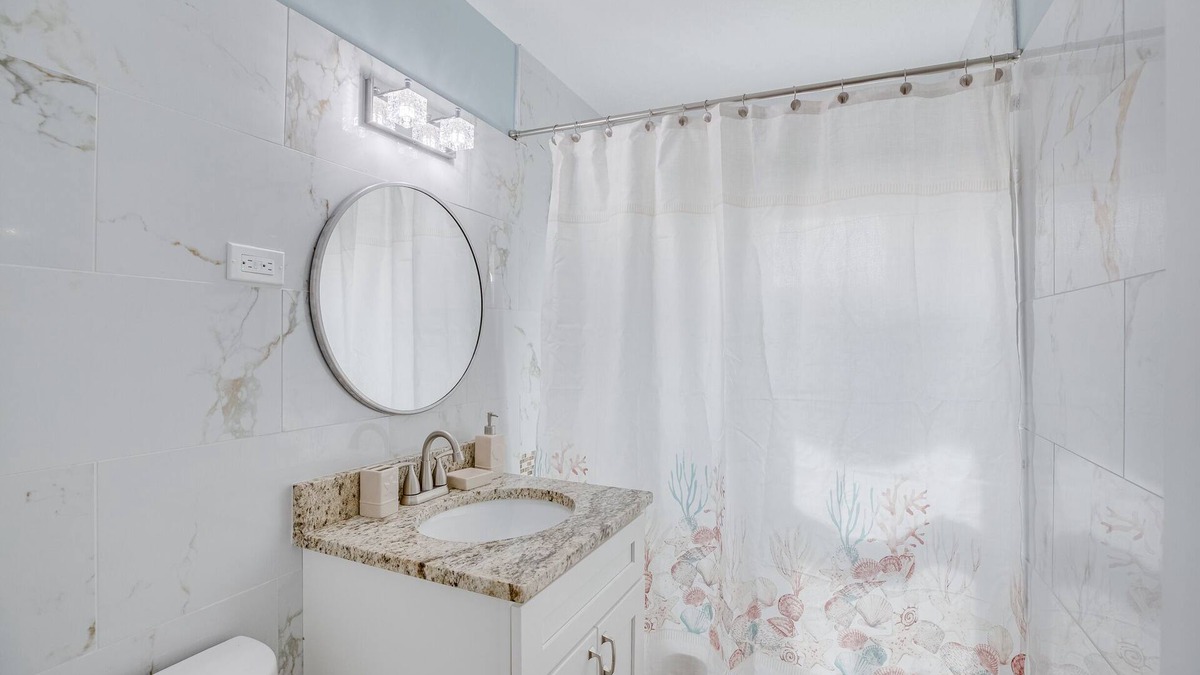 Micco Apartment | New and cozy 2/1 near River
