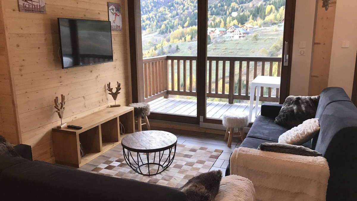 Saint-Francois-Longchamp Apartment | New apartment Ski in ski out 8 people