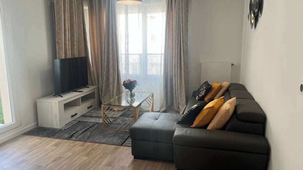 Noisy-le-Sec Apartment | New apartment with 2 large bedrooms in the heart of the city
