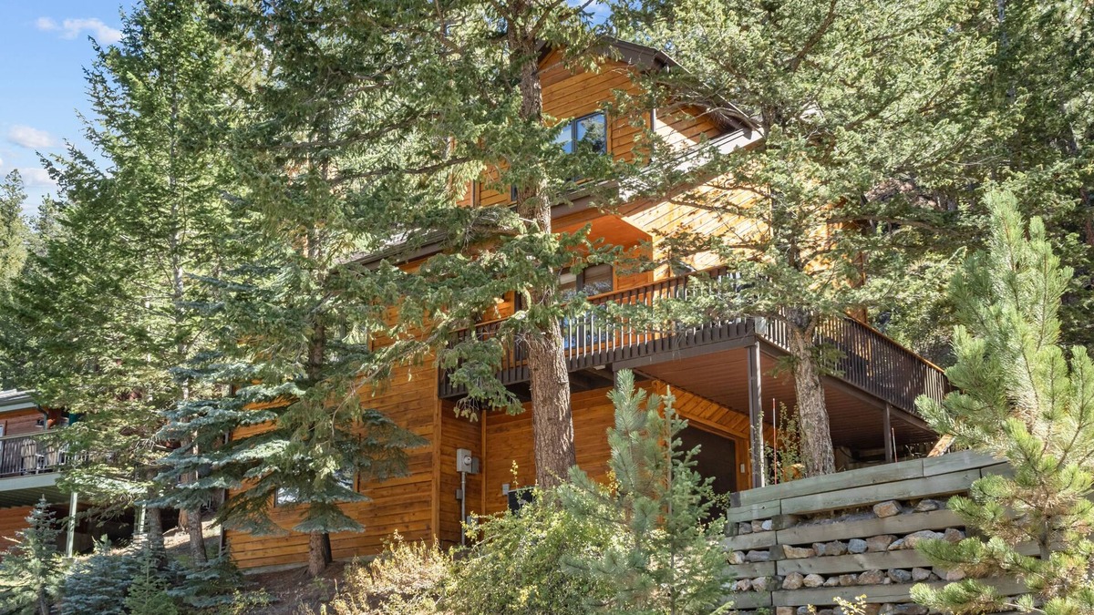 Aspen Brook House | NEW! Aspen Brook Kyle Cabin By Estes Park Homes