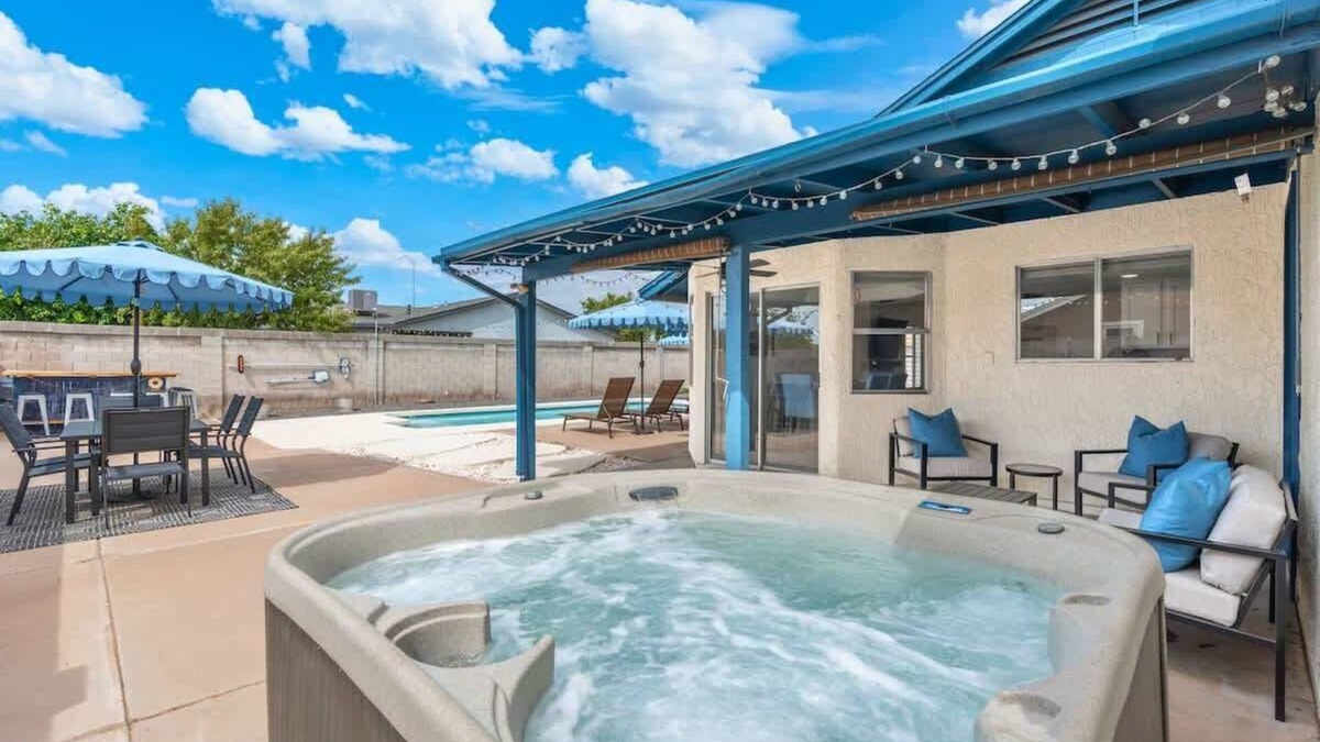 East Mesa House | *NEW* Backyard Oasis! Heated Pool, Spa, Mini Golf!