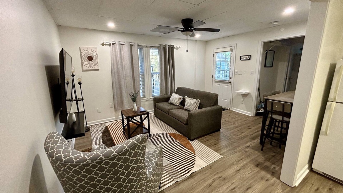 Lawrenceville Apartment | New Basement Apartment in House!