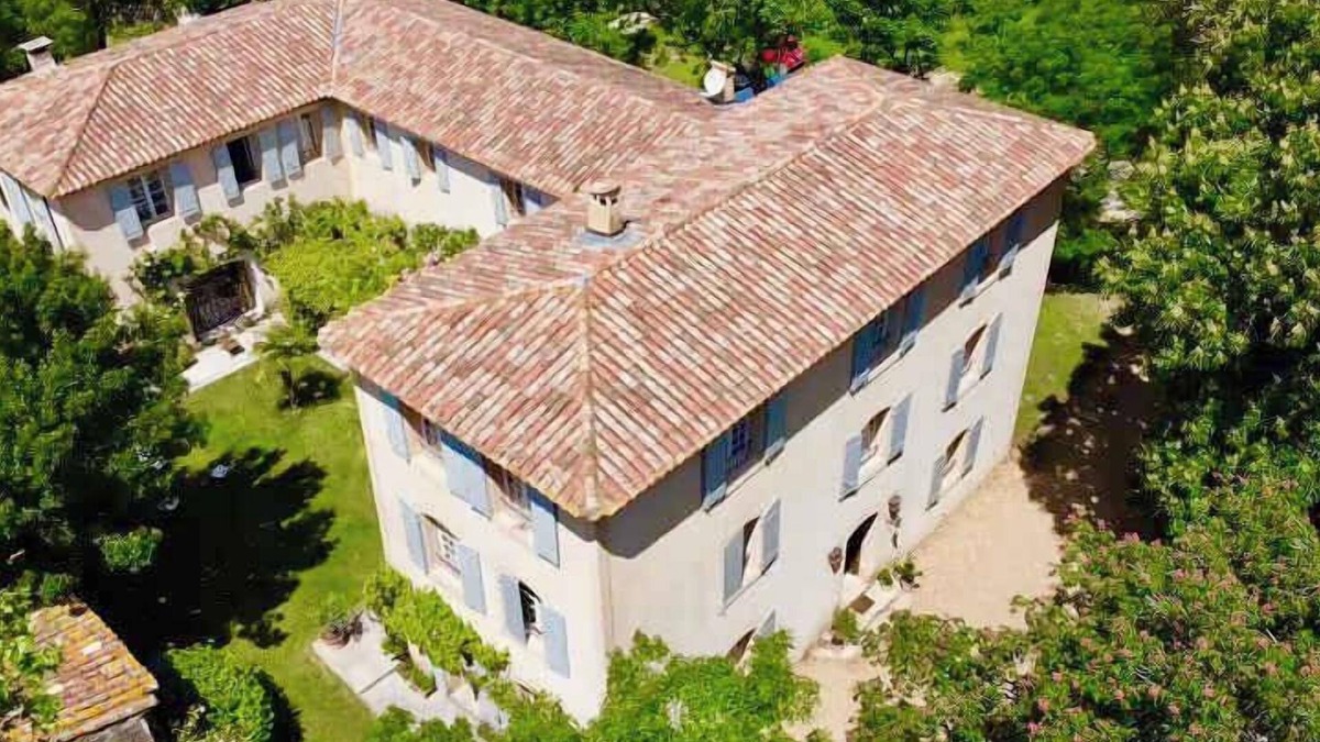 Aix-en-Provence House | New! Bastide Couronne d'Aix , Luxury in Aix-en-Provence: A Sophisticated Retreat