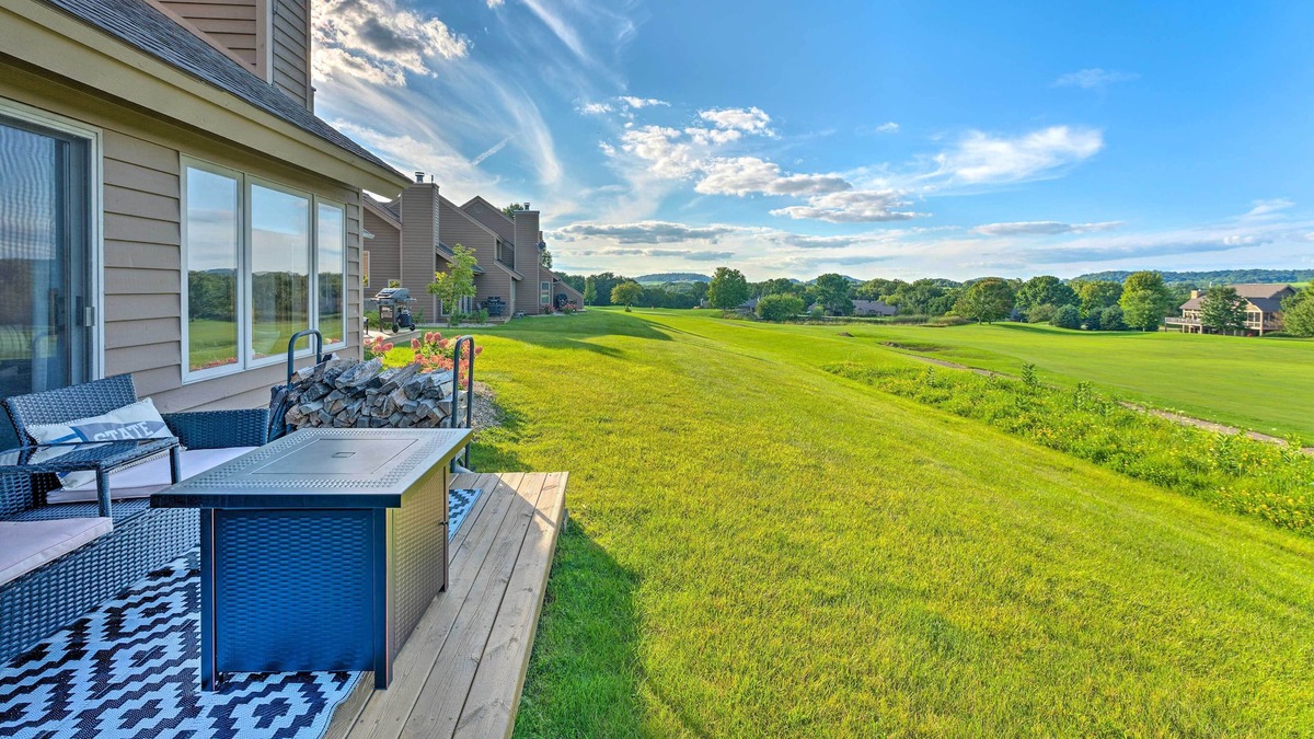 The Galena Territory House | NEW! Boutique Galena gem with golf course views!