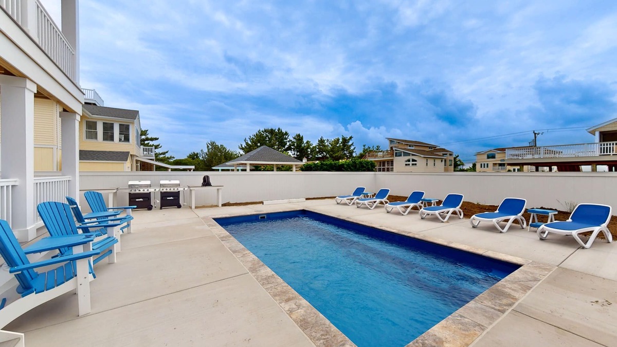 Sandbridge House | New Build! Beachside property w/pool & beach access - Pet friendly