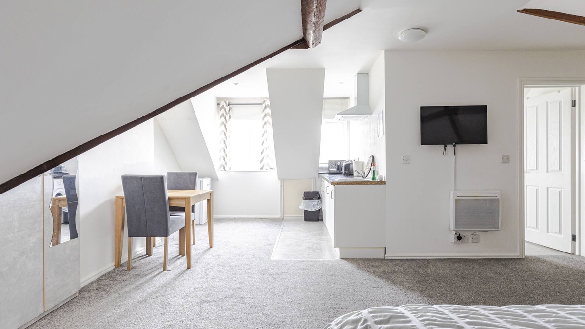 South Acton Apartment | New Built Spacious Studio Flat In Acton London W3