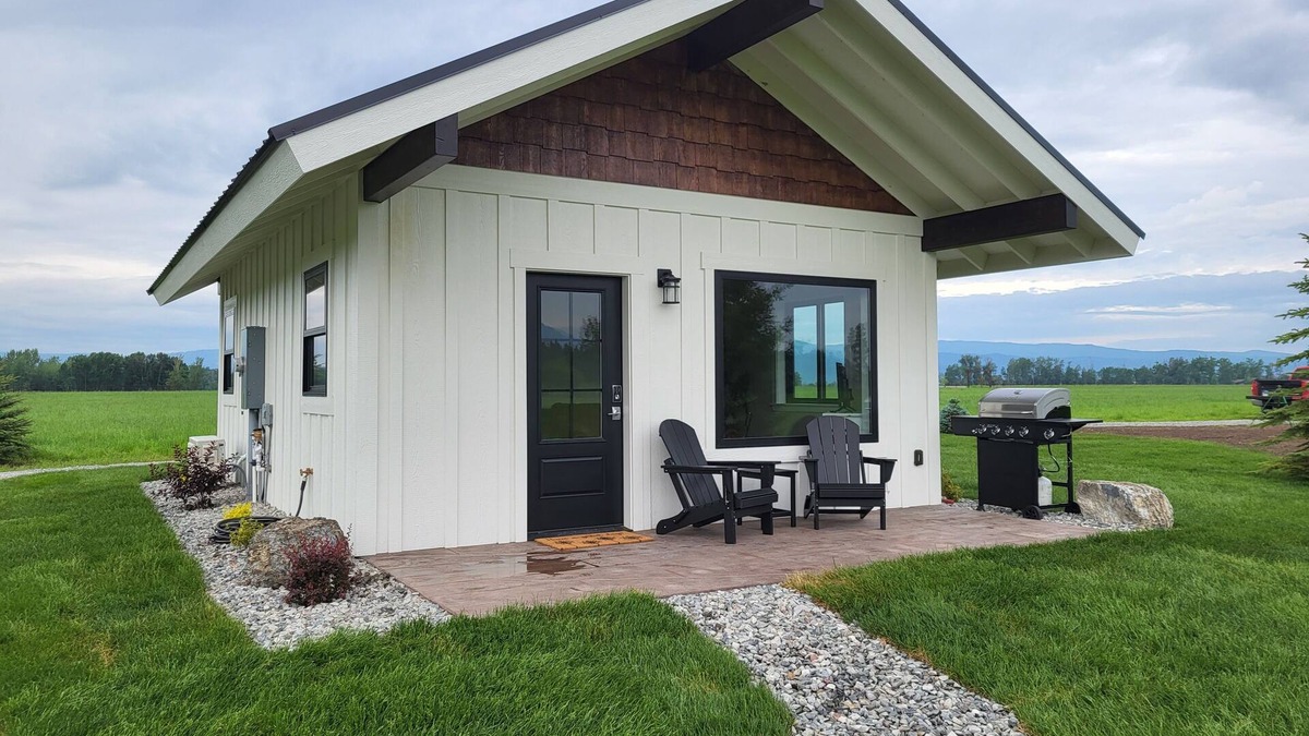 Bigfork Cabin | New cabin retreat with Mission Mountain Views!