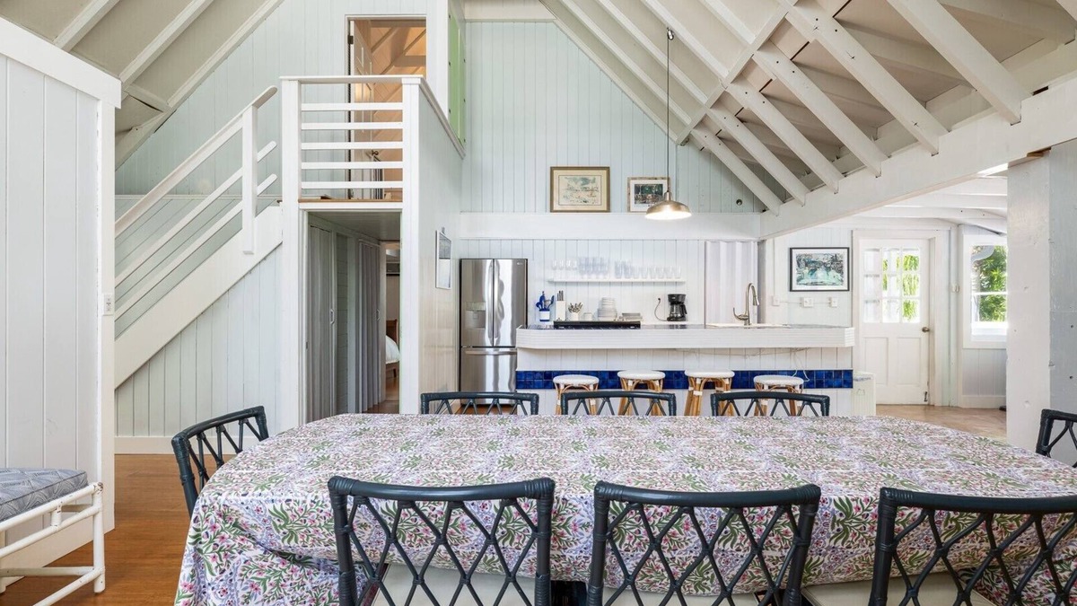 Indian Waterways House | NEW! Canal-Front with Tropical Charm & Private Guest Apartment on Plantation Key