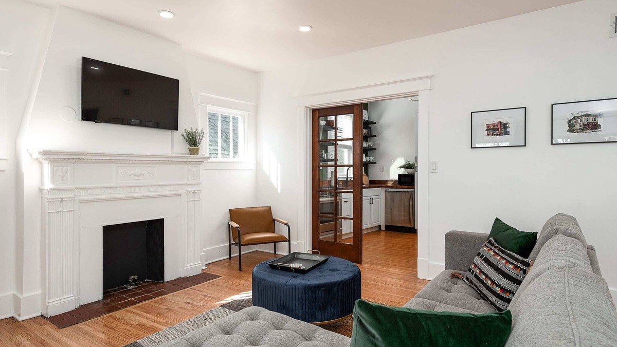 Crescent Hill Apartment | New! Charming City Condo! Walkable & Chic!