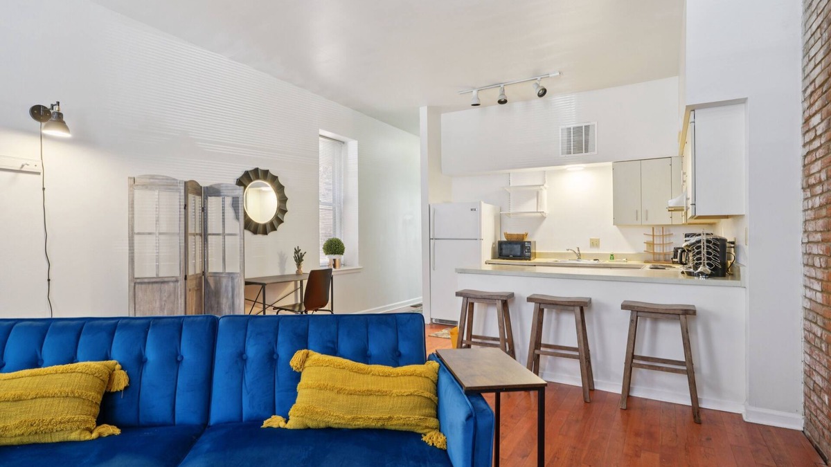 Soulard Apartment | NEW! Charming Soulard Retreat with Historic Character