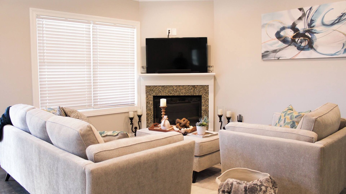 White Bluff House | New Construction Townhome with Ultra Comfort