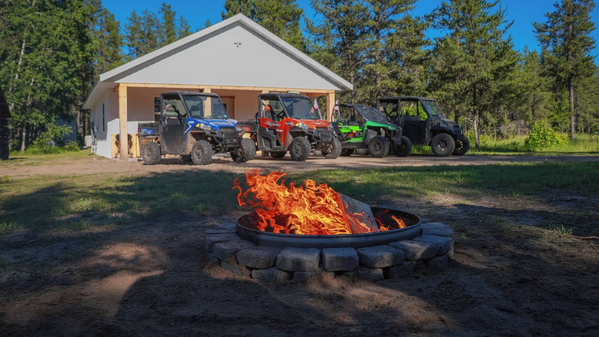 LaPorte Cabin | NEW Cozy 2-bedroom cabin in delightful Lake George/Laporte with WiFi and AC