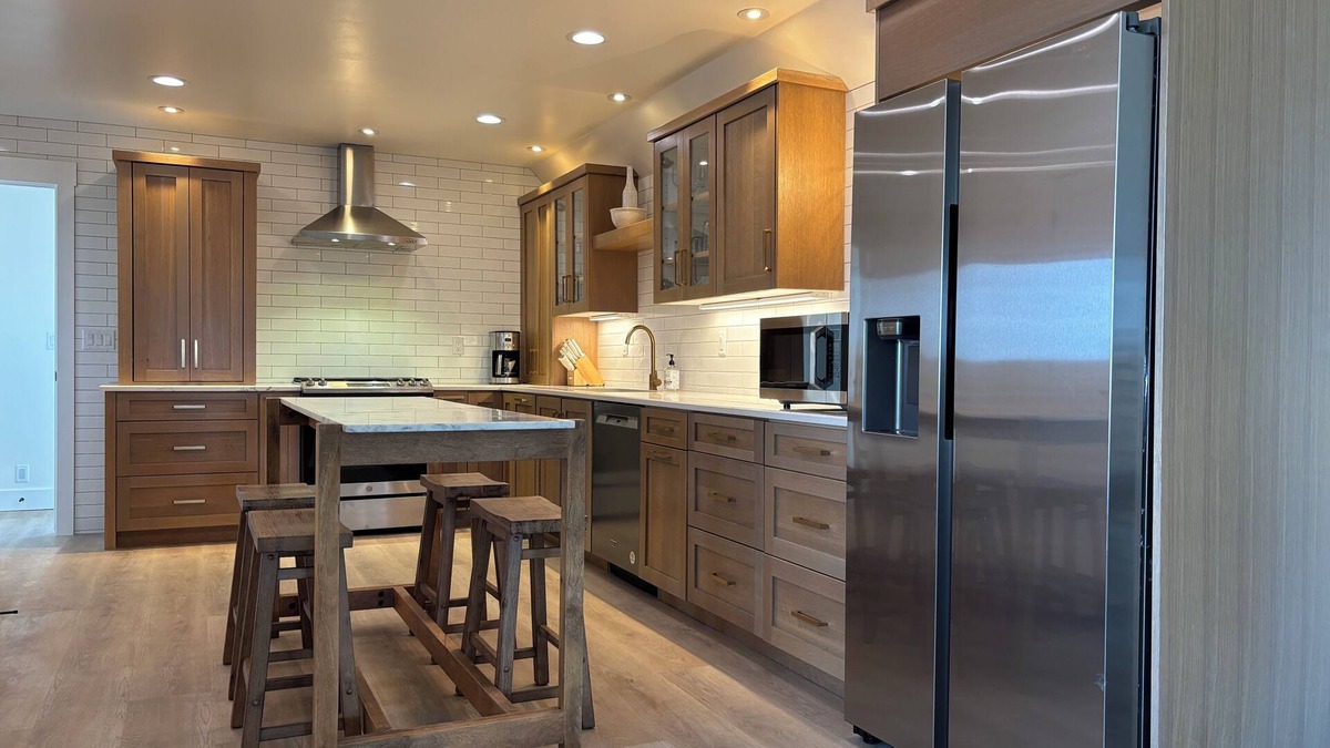 Salt Lake County Apartment | New Cozy Bluffdale Stay -Sleeps 4-Quiet, Patio, Full Kitchen, Near Freeway