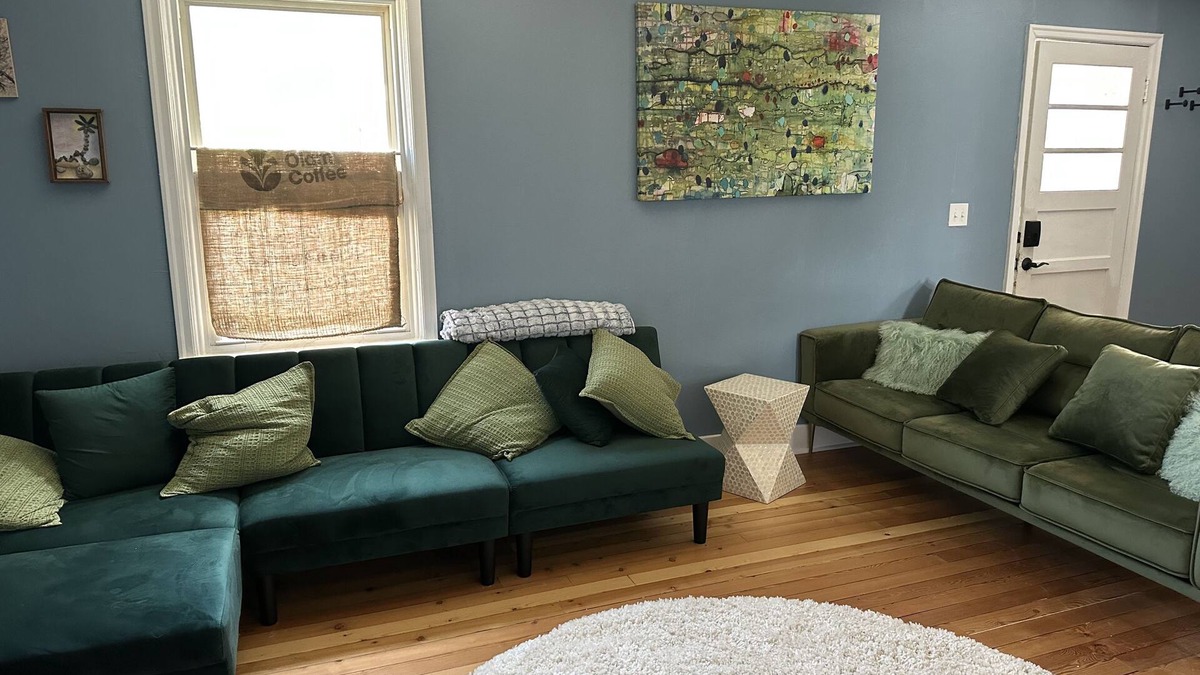 Livingston Cottage | NEW! Cozy cottage walking distance to the Yellowstone River