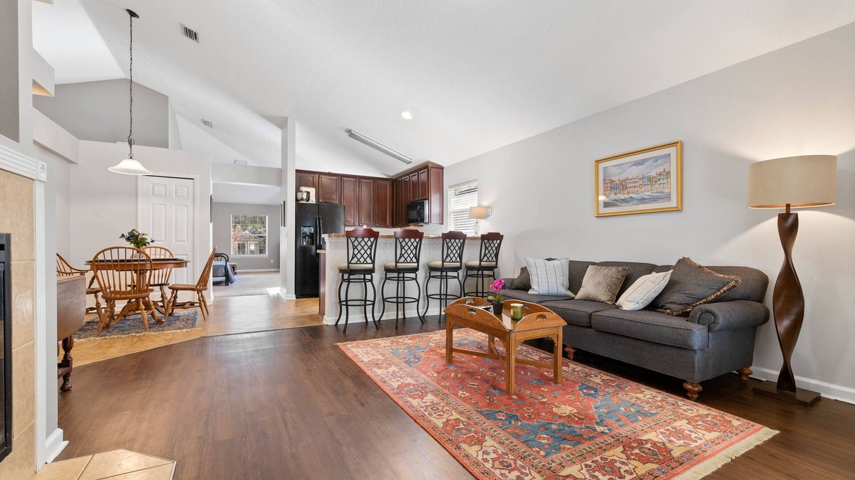 Northside House | NEW! Cozy home w fire pit, minutes from airport! Foosball table & so much more!