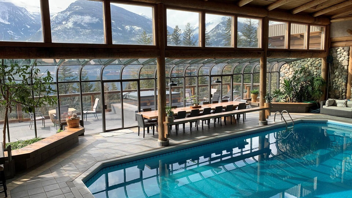 New Denver Hotel | New Denver Lodge – Relax, Unwind & Reconnect