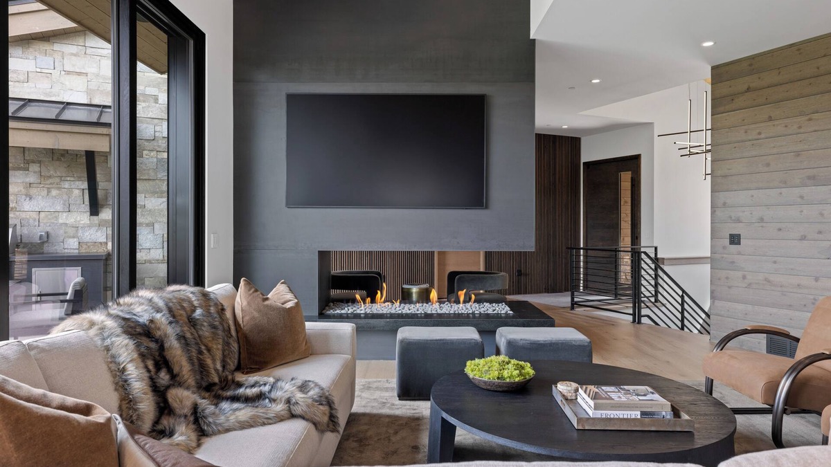 Empire Pass House | New Empire Pass 7BR Deer Valley Luxury Home - Theatre, Hot Tub, Fitness & Views