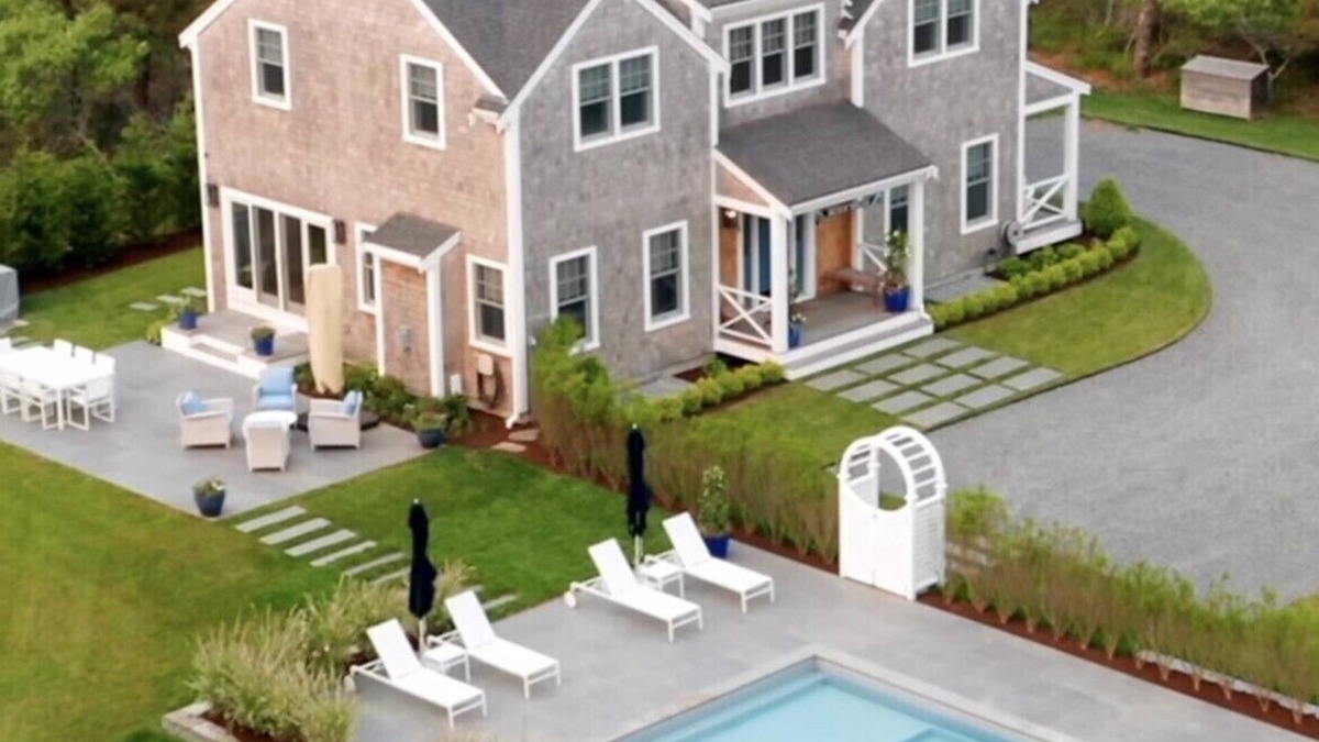 Surfside House | New Family Oasis w/Pool, Fire Pit, Steps to Surfside Beach. PERKS INCLUDED!