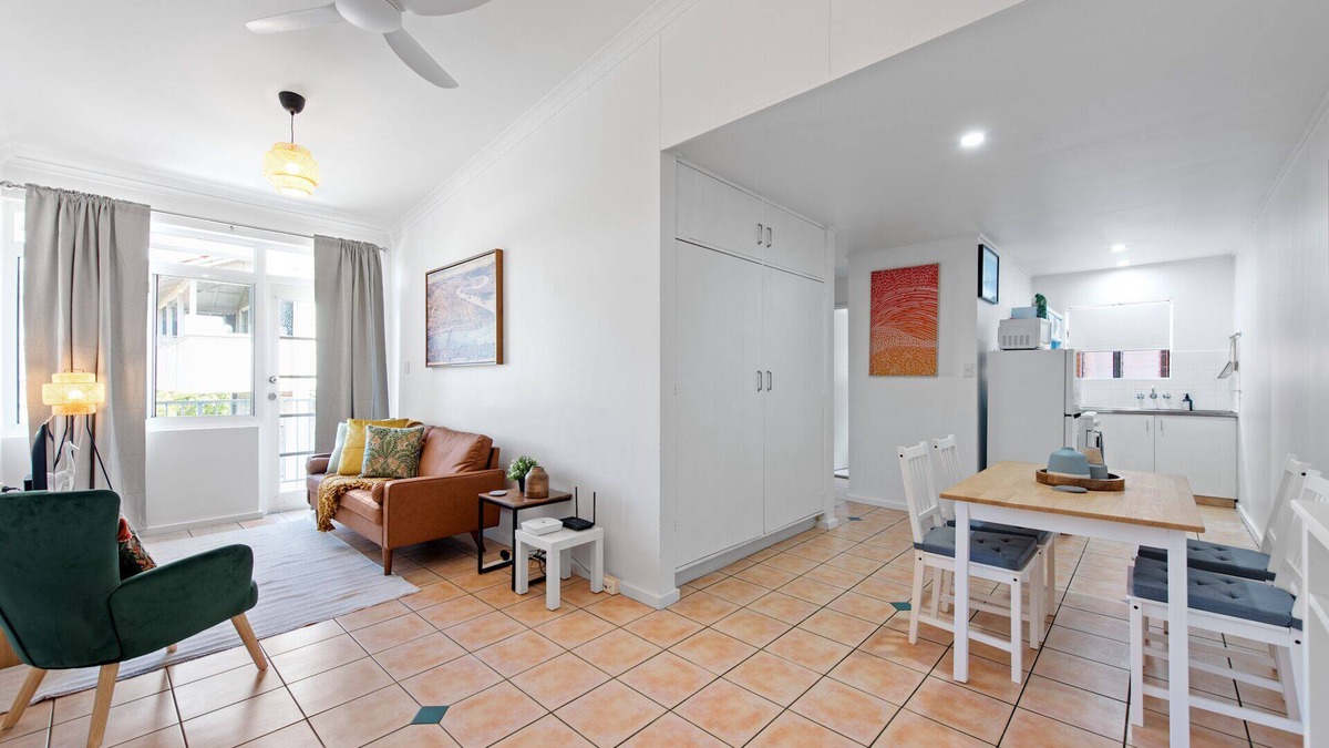 New Farm Apartment | New Farm Nest! 2Bed/1Bath/Balcony